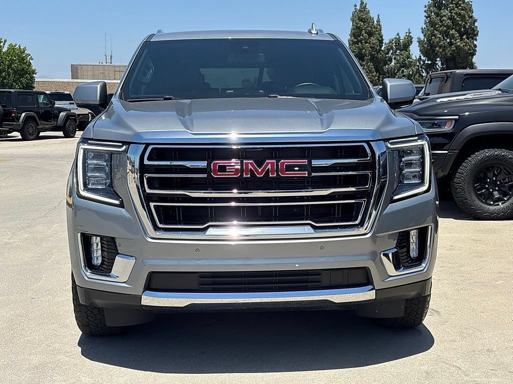Used 2024 GMC Yukon SLT AWD/4WD image 8