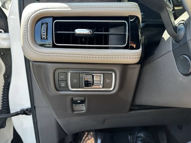 Certified 2023 Lincoln Nautilus Reserve w/ Equipment Group 201A AWD/4WD image 30
