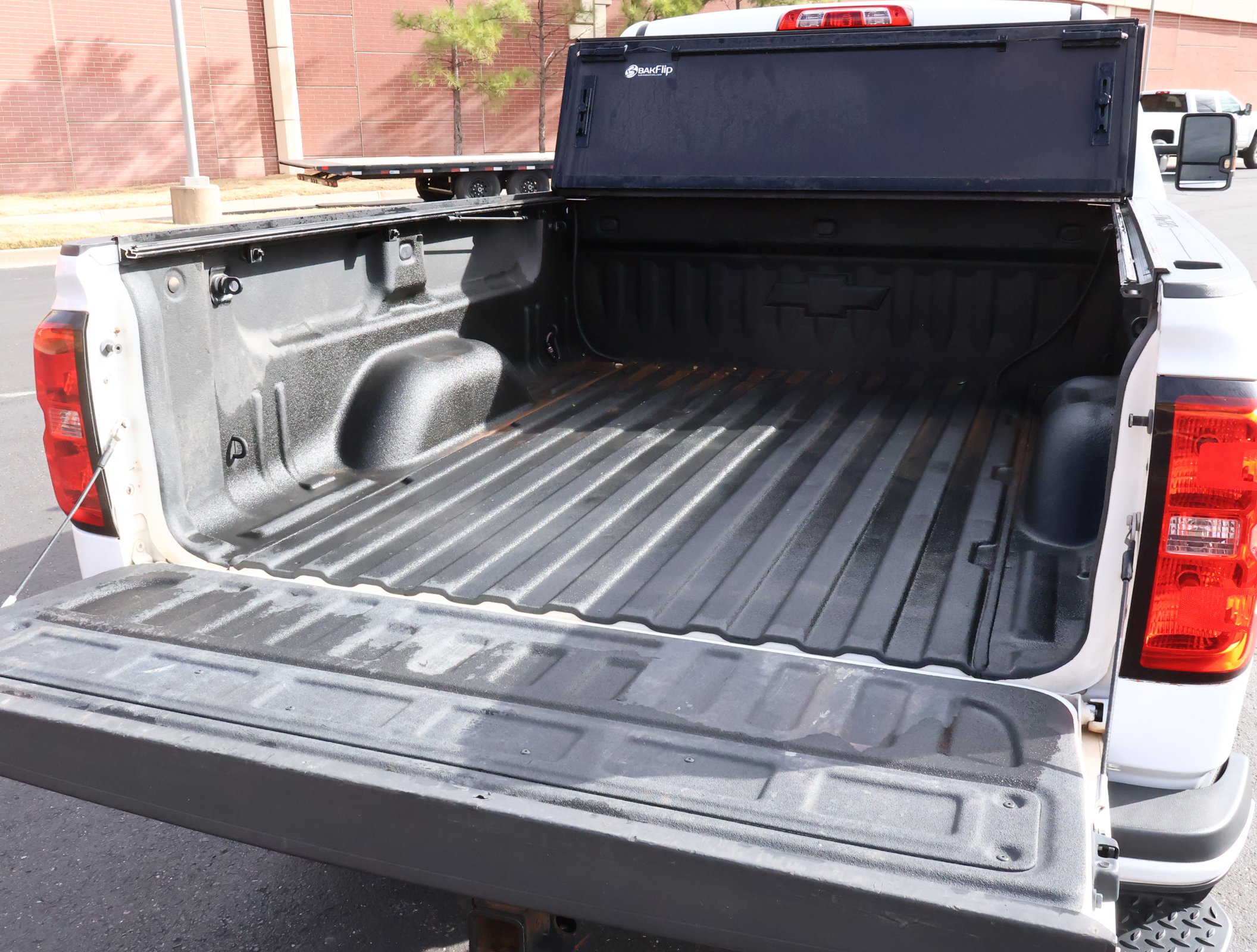 Used 2016 Chevrolet Silverado 2500 High Country w/ Duramax Plus Package image 27