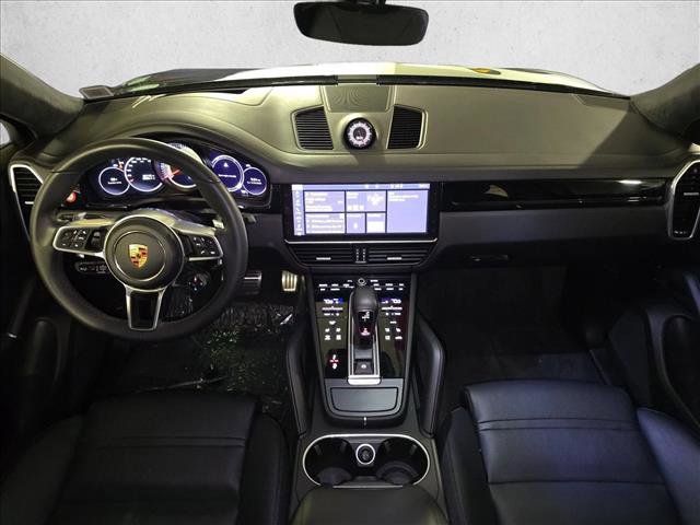 Used 2021 Porsche Cayenne GTS image 9