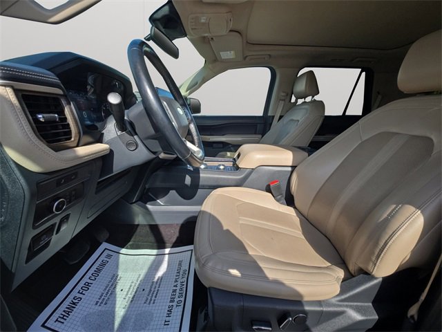 Used 2022 Ford Expedition Limited image 10