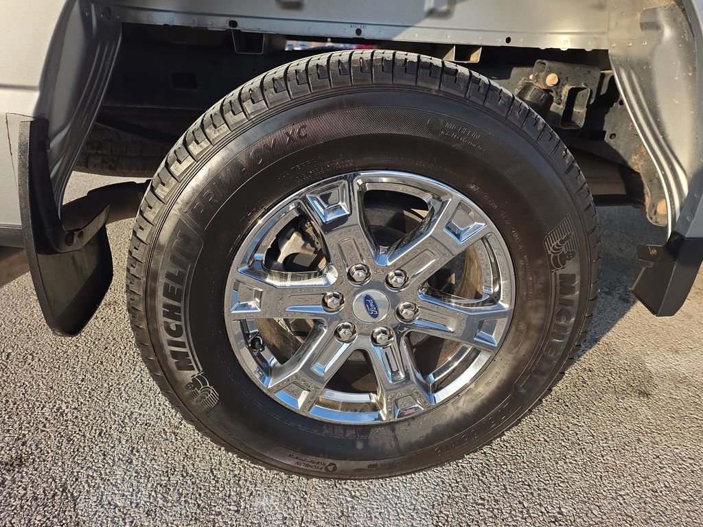 Used 2023 Ford F150 XLT w/ Equipment Group 302A High image 6