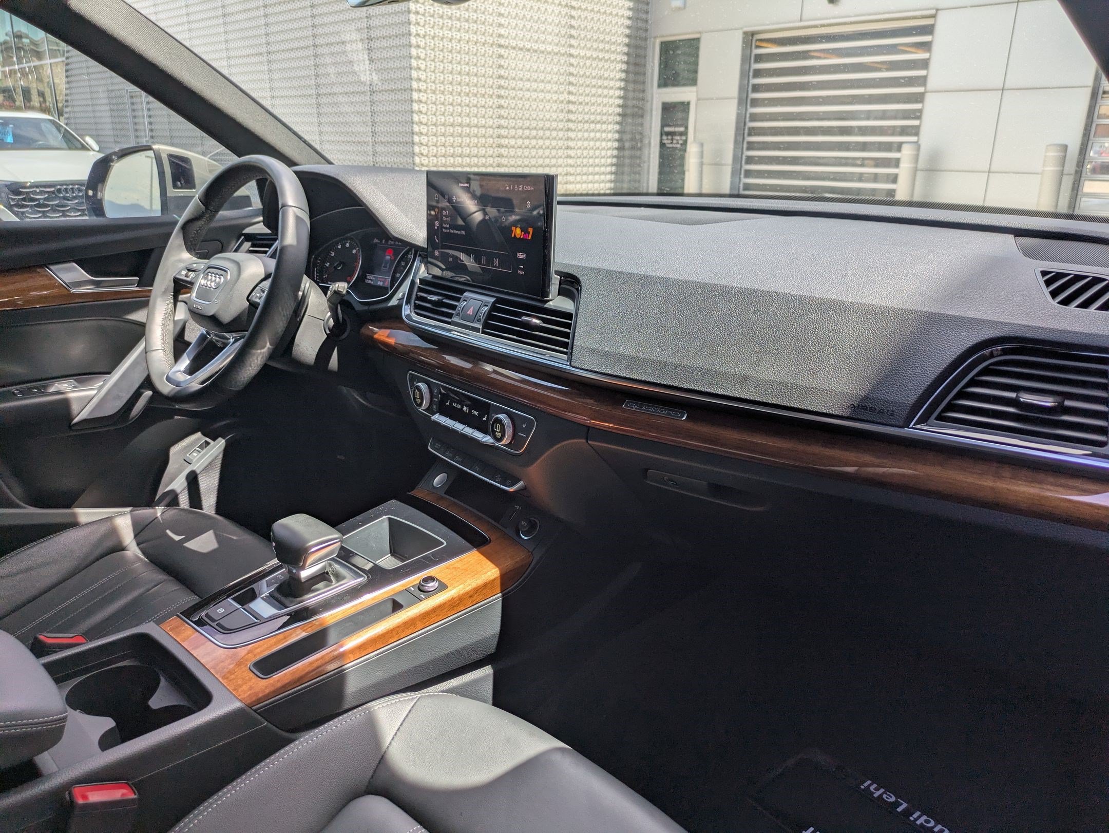 Certified 2023 Audi Q5 2.0T Premium w/ Convenience Package AWD/4WD image 29