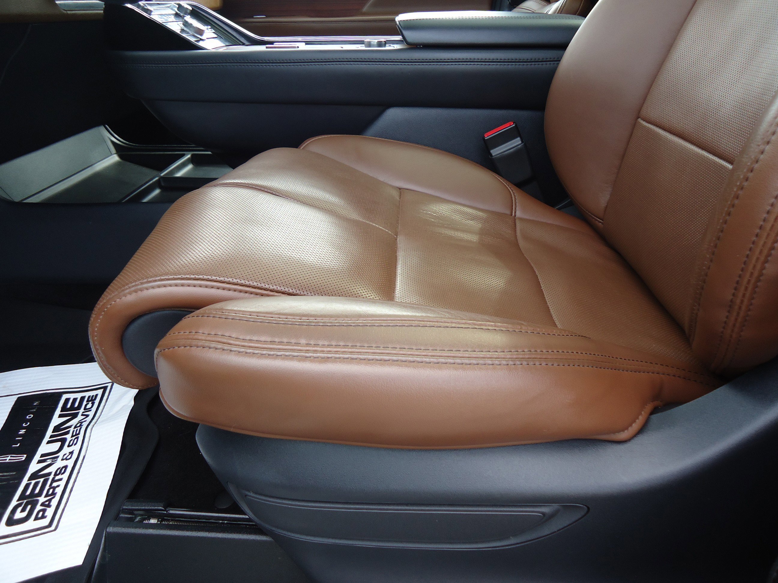 Used 2022 Lincoln Navigator L Reserve image 28