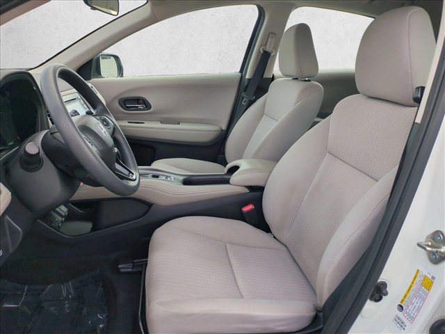 Used 2018 Honda HR-V LX image 15