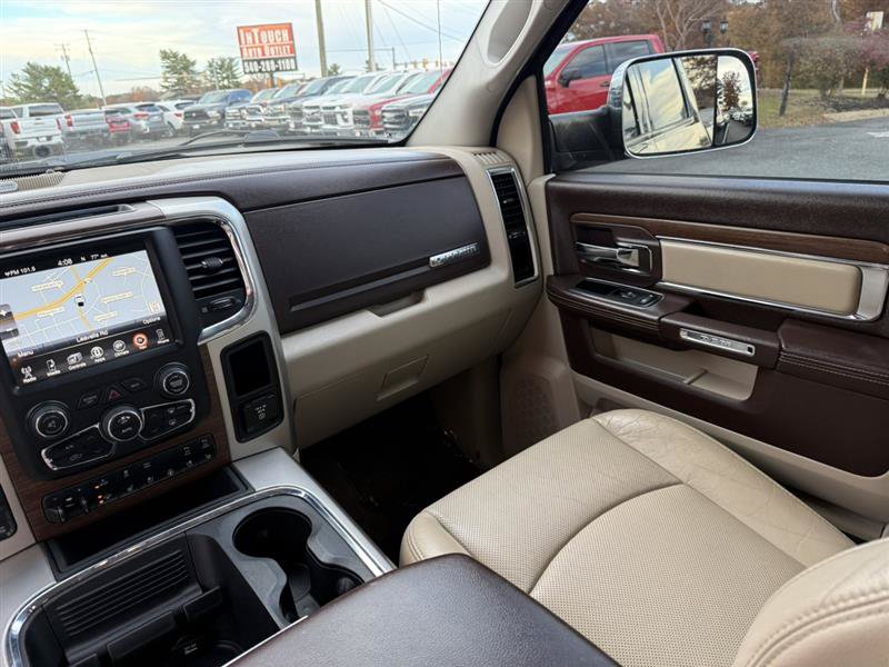 Used 2016 RAM 1500 Laramie w/ Convenience Group AWD/4WD image 25