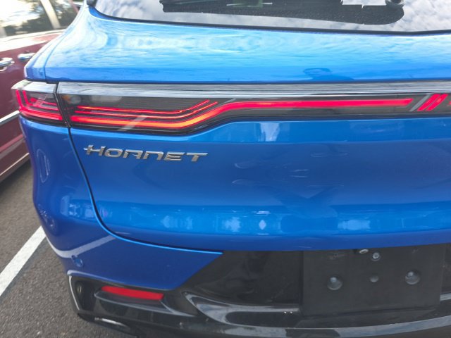 Used 2024 Dodge Hornet R/T w/ Tech Pack w/o Parking AWD/4WD image 8
