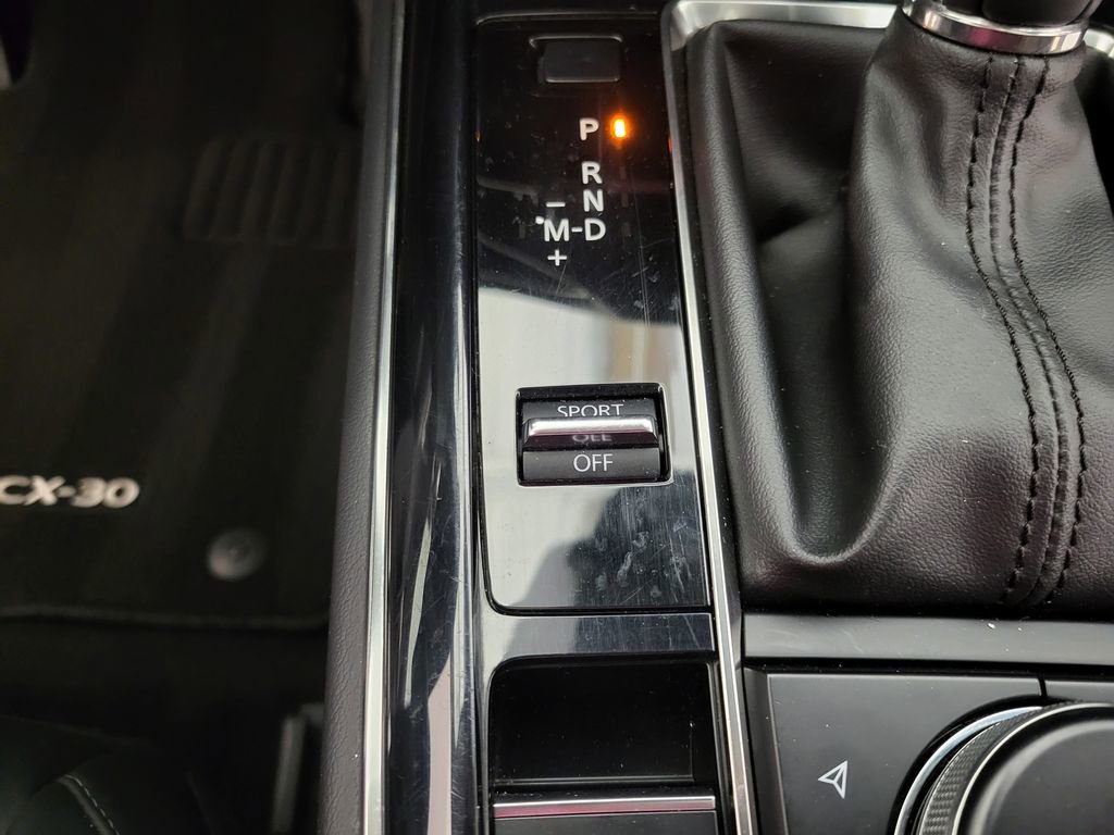 Used 2025 MAZDA CX-30 AWD 2.5 S w/ Preferred Package image 11
