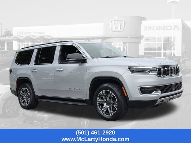 Used 2024 Jeep Wagoneer Series II w/ Flexible Seating Group RWD image 4