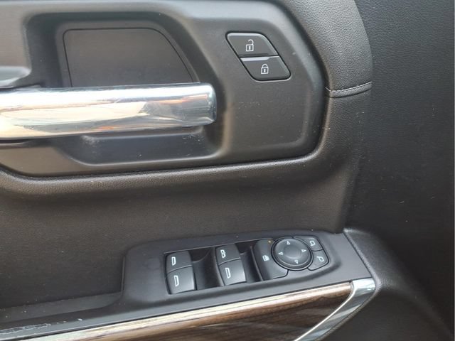 Used 2022 Chevrolet Silverado 1500 LT AWD/4WD image 18