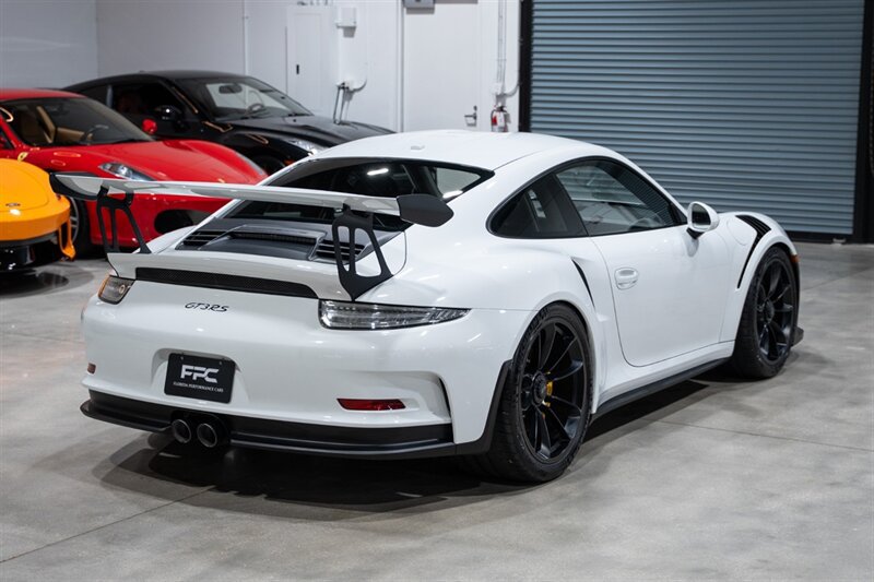 Used 2016 Porsche 911 GT3 RS RWD image 6