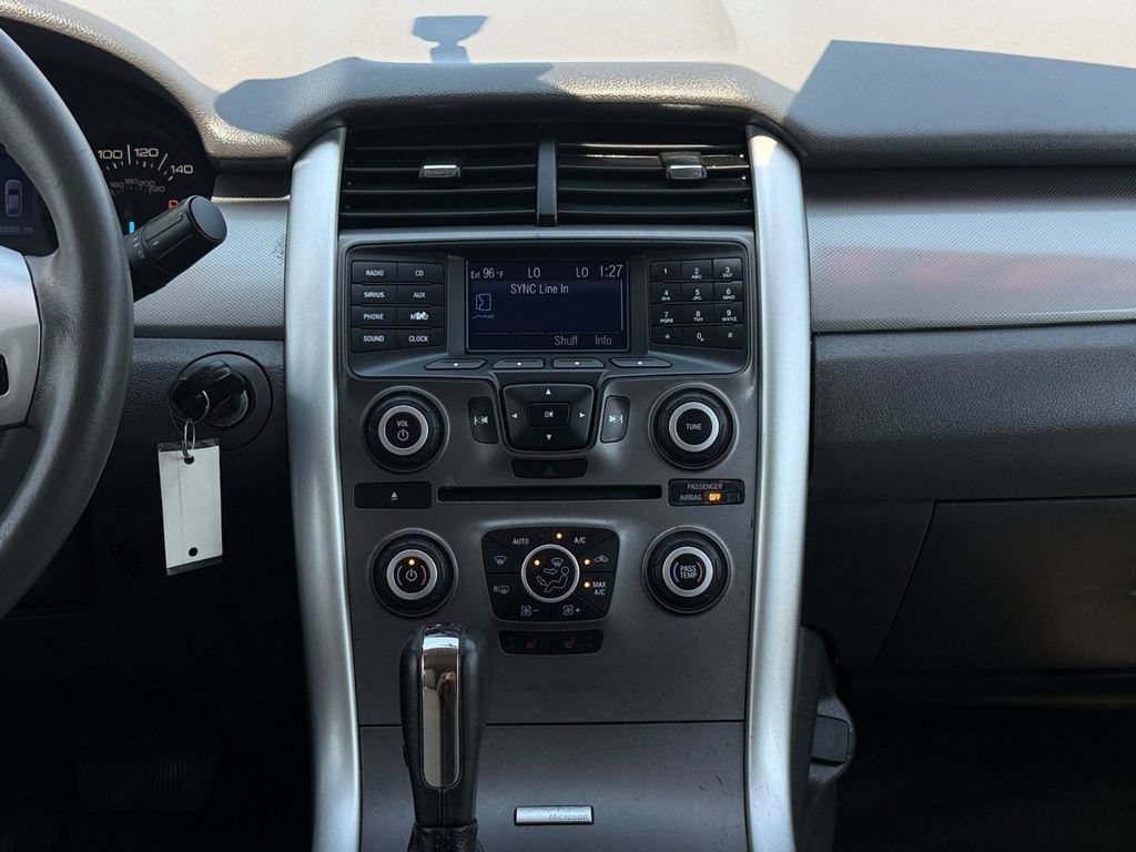 Used 2013 Ford Edge SEL FWD image 19