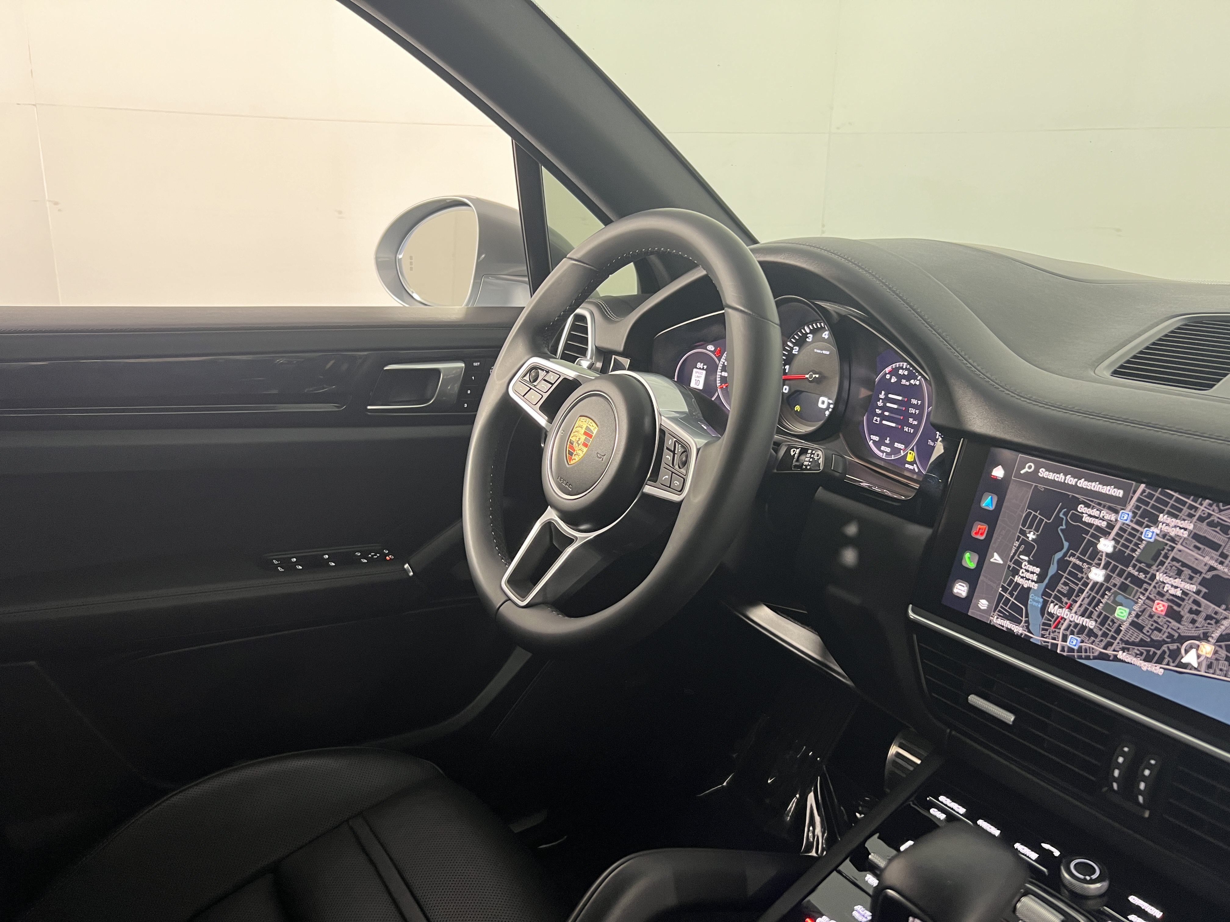 Certified 2023 Porsche Cayenne S AWD/4WD image 12