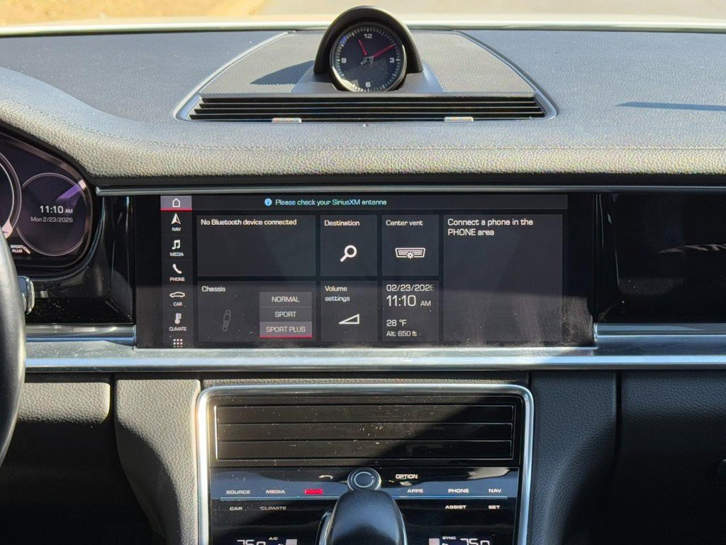 Used 2019 Porsche Panamera 4 image 13