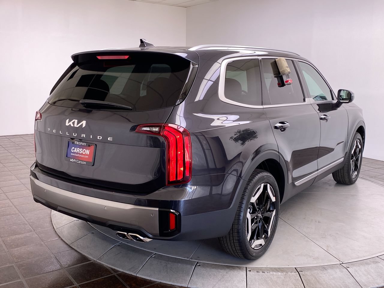 Certified 2025 Kia Telluride S FWD image 5
