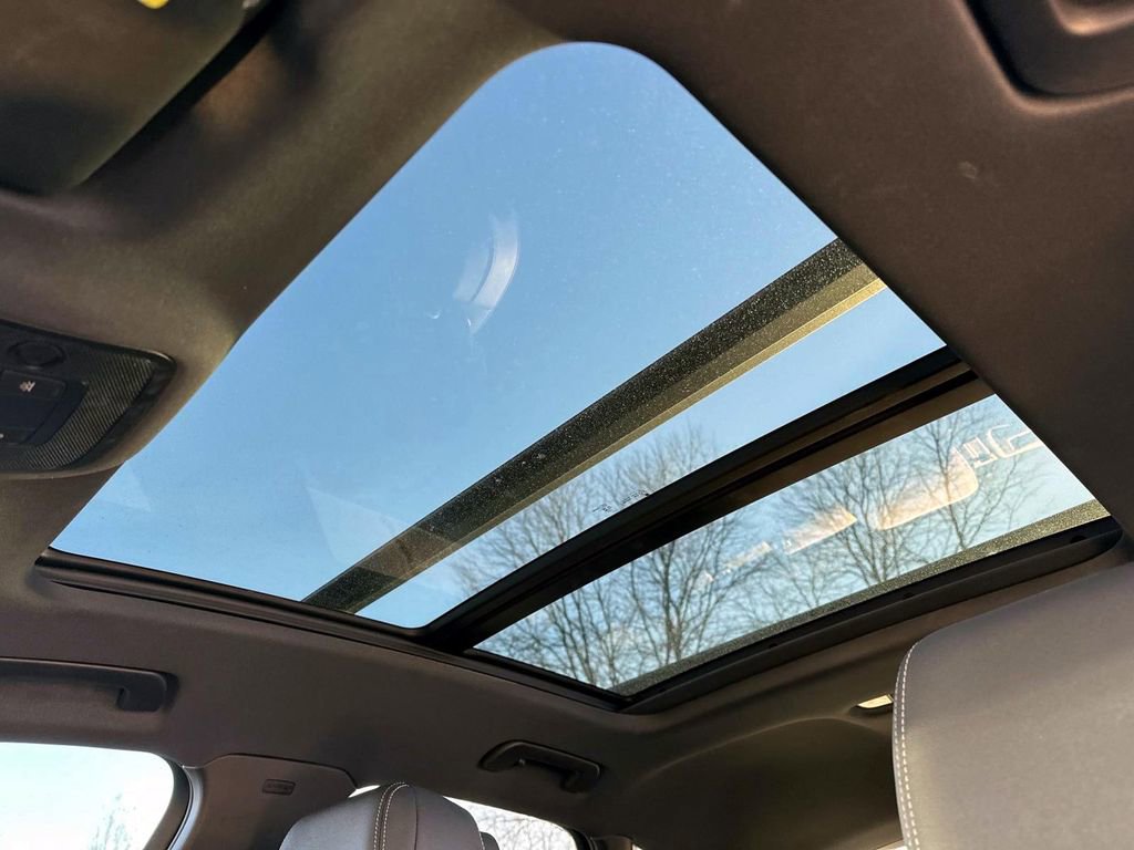 Used 2024 Audi Q3 2.0T Premium Plus w/ Premium Plus Package image 28