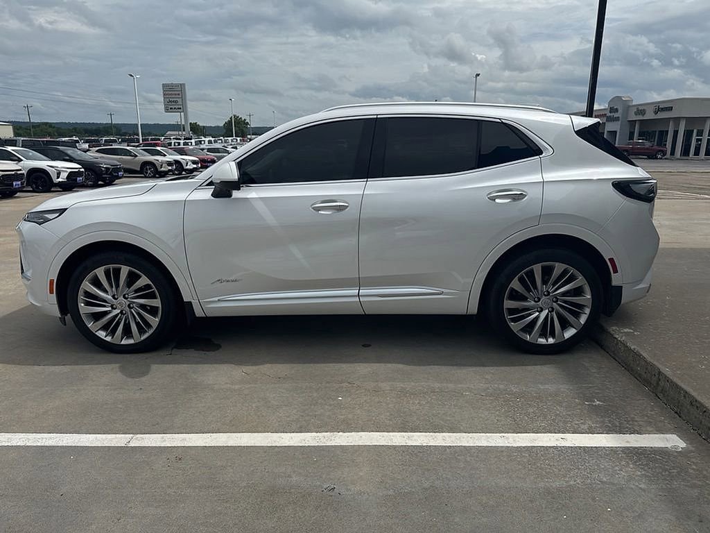 Used 2024 Buick Envision Avenir AWD/4WD image 6