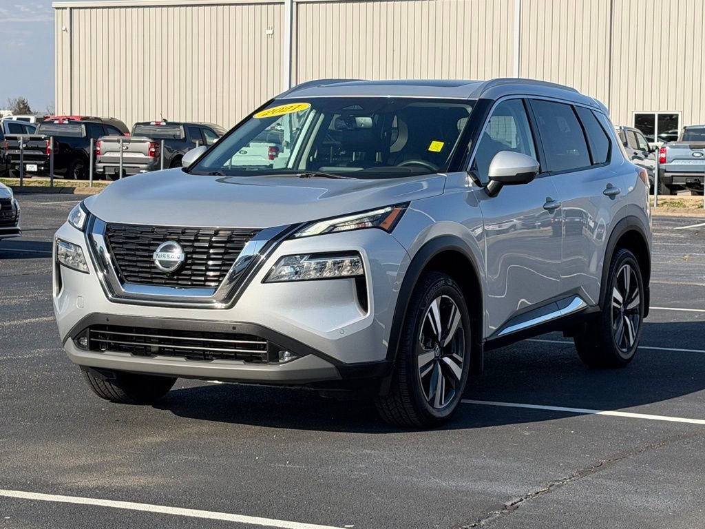 Used 2021 Nissan Rogue SL w/ Premium Package image 9