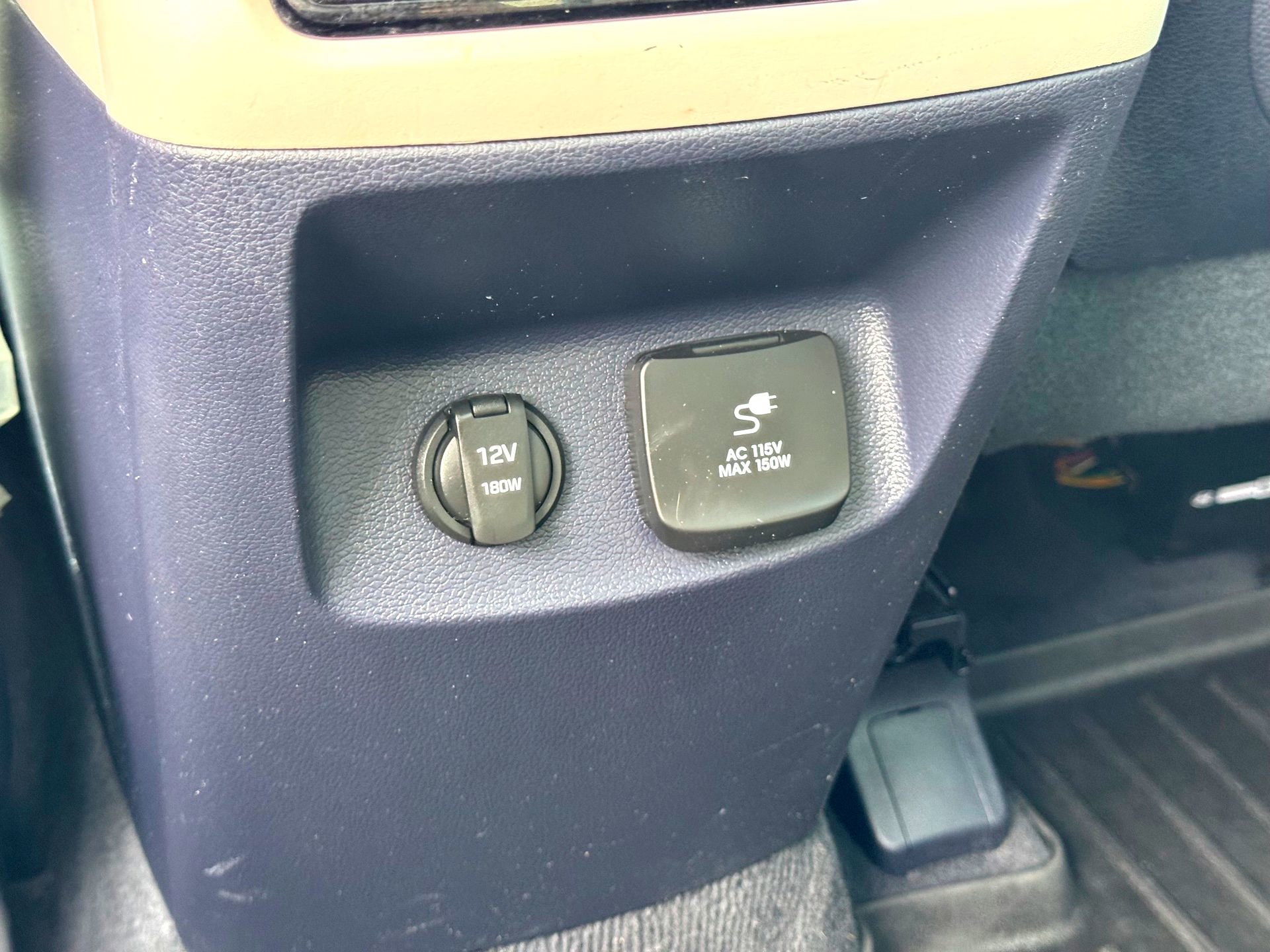 Used 2024 Hyundai Palisade Calligraphy image 24