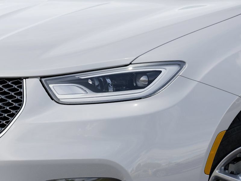 New 2026 Chrysler Pacifica Select FWD image 11