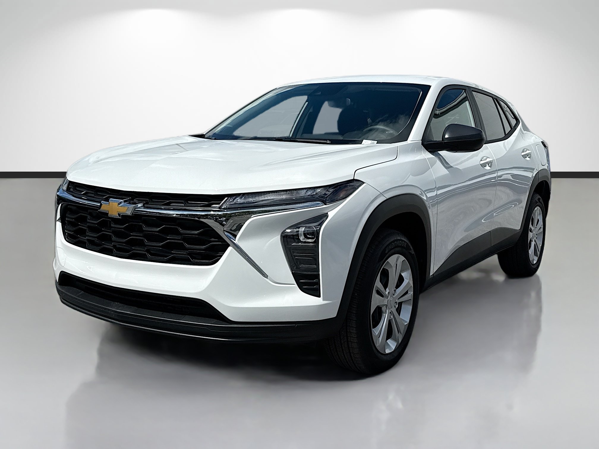 Used 2026 Chevrolet Trax LS FWD image 7