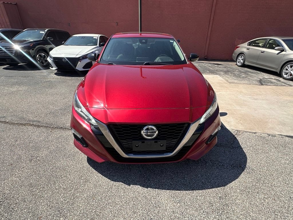 Used 2021 Nissan Altima 2.5 SR w/ SR Premium Package FWD image 10