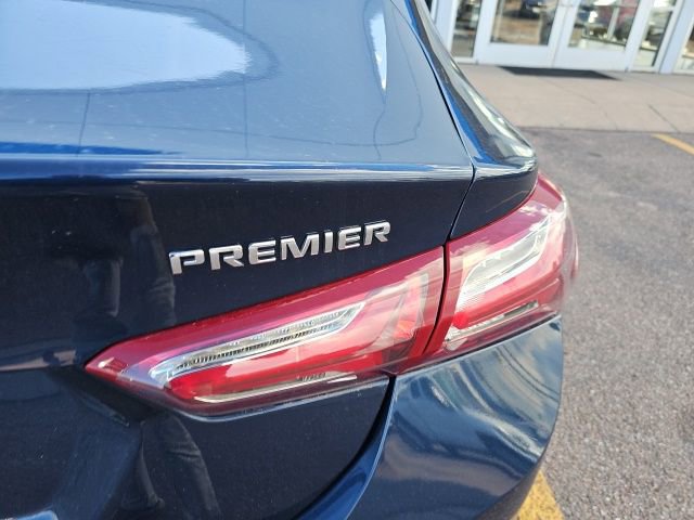 Used 2021 Chevrolet Malibu Premier FWD image 5