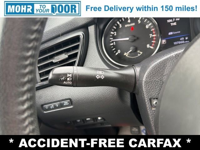 Used 2020 Nissan Rogue SV image 16