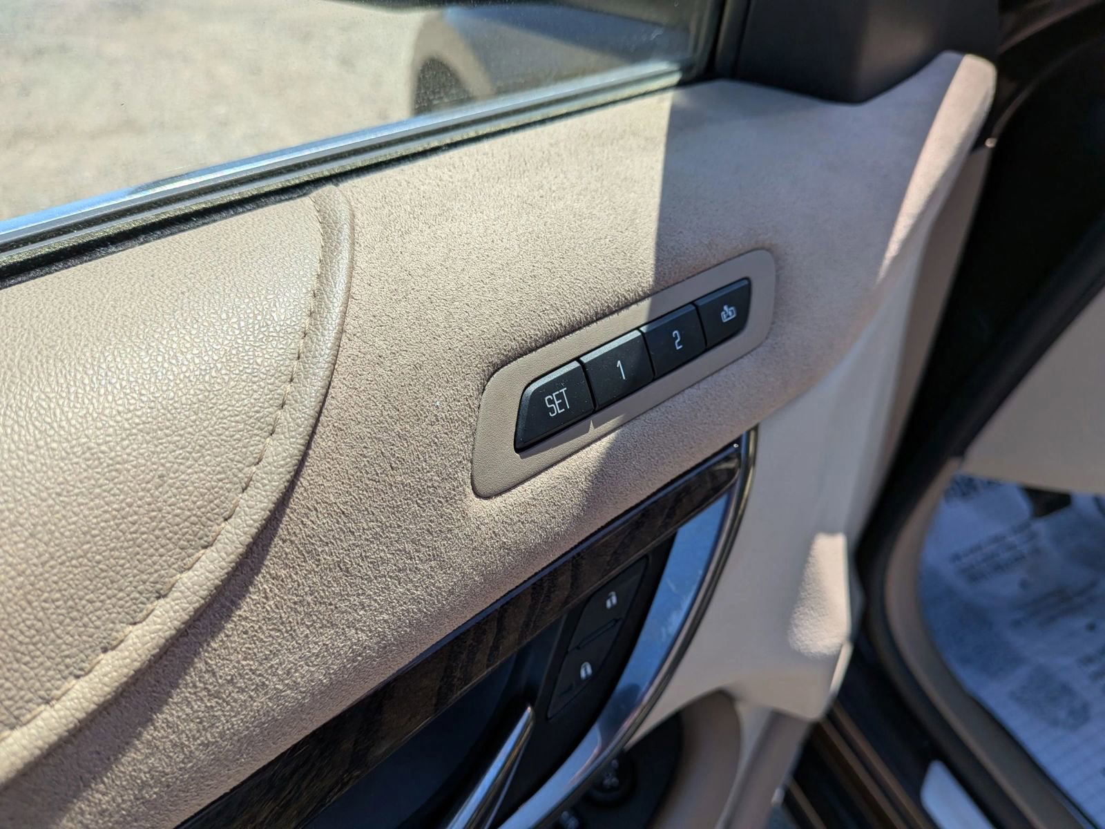 Used 2016 Cadillac ATS Luxury w/ Sun And Sound Package image 26