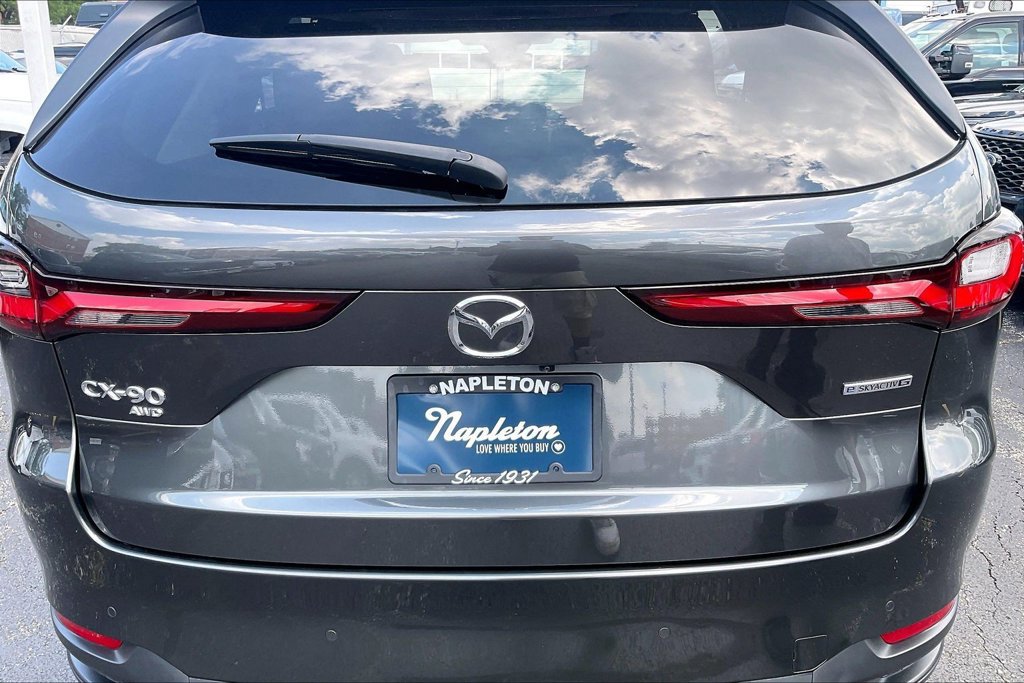 Used 2025 MAZDA CX-90 3.3 Turbo w/ Preferred Package AWD/4WD image 32