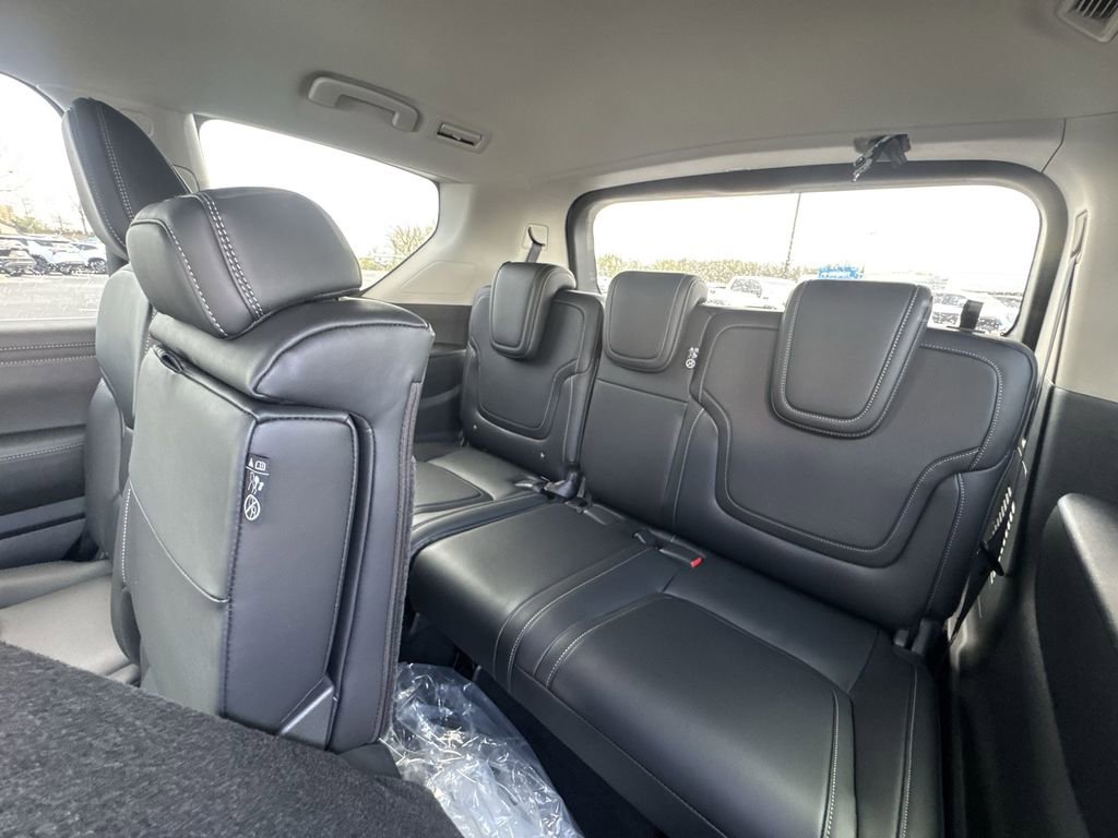 New 2026 Nissan Armada SV RWD image 23