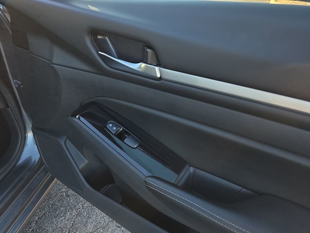 Used 2023 Nissan Altima 2.5 SV image 21