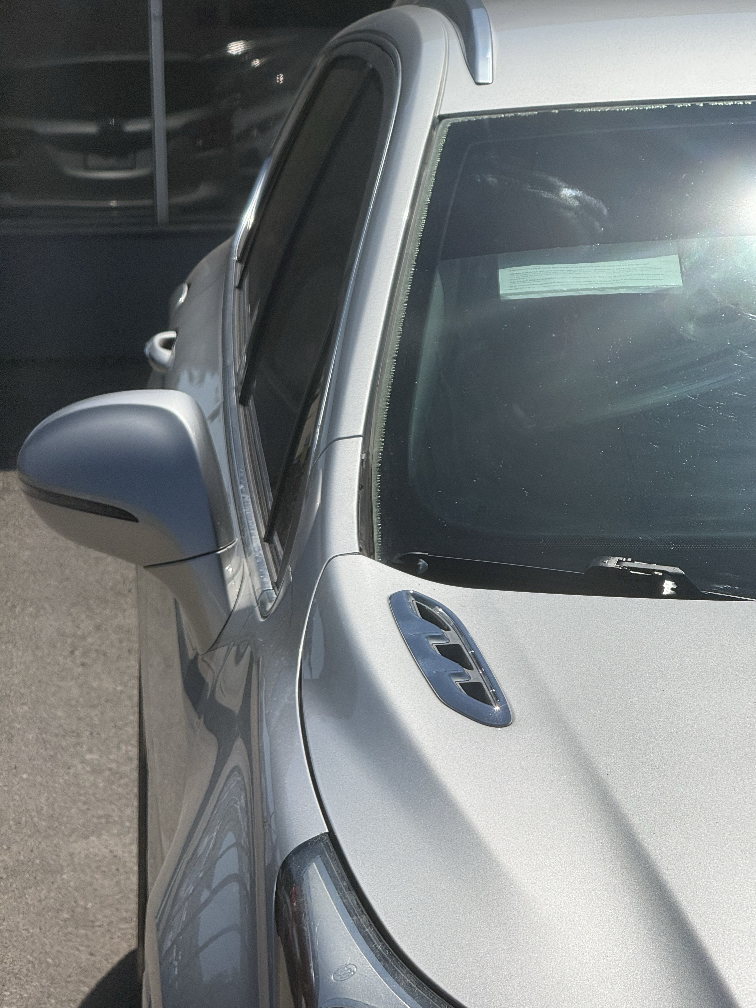 Used 2017 Buick Envision Essence FWD image 24