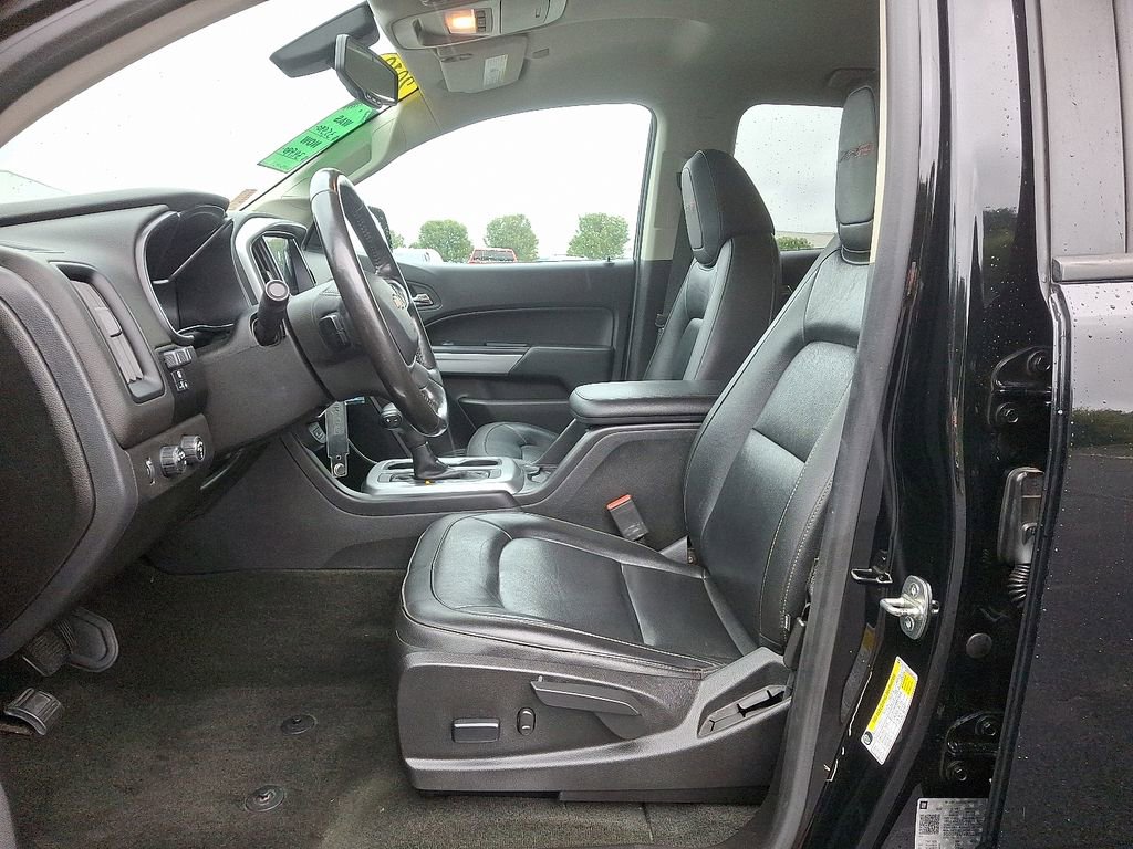 Used 2019 Chevrolet Colorado ZR2 w/ ZR2 Midnight Special Edition image 14