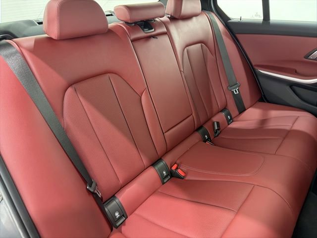 Certified 2023 BMW 330i xDrive Sedan w/ Premium Package AWD/4WD image 22