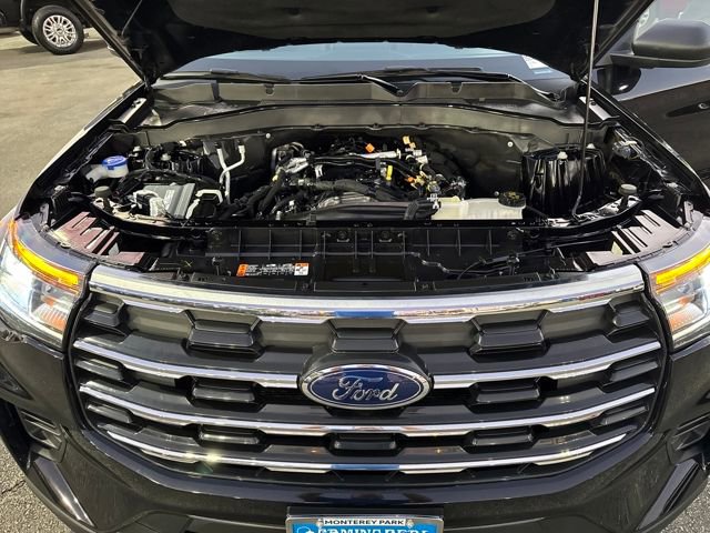 Used 2025 Ford Explorer Active image 22