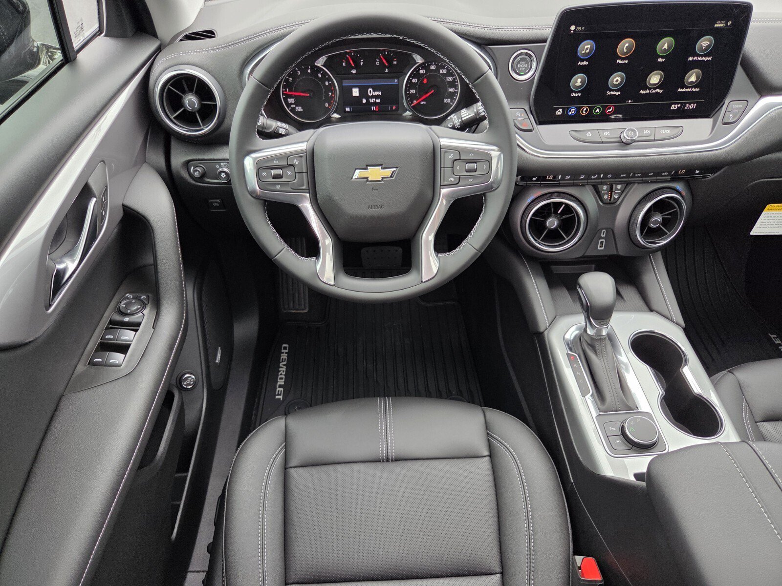 New 2026 Chevrolet Blazer LT w/ Sound & Technology Package FWD image 9