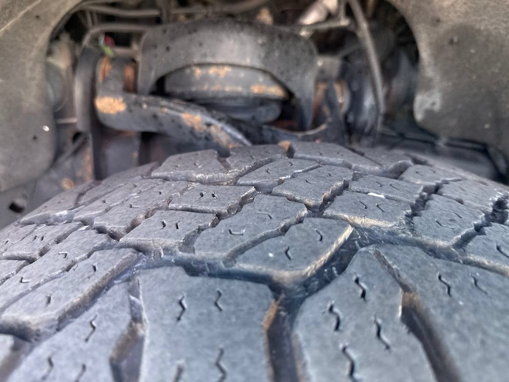 Used 2019 Ford F150 XLT w/ Equipment Group 301A Mid AWD/4WD image 38