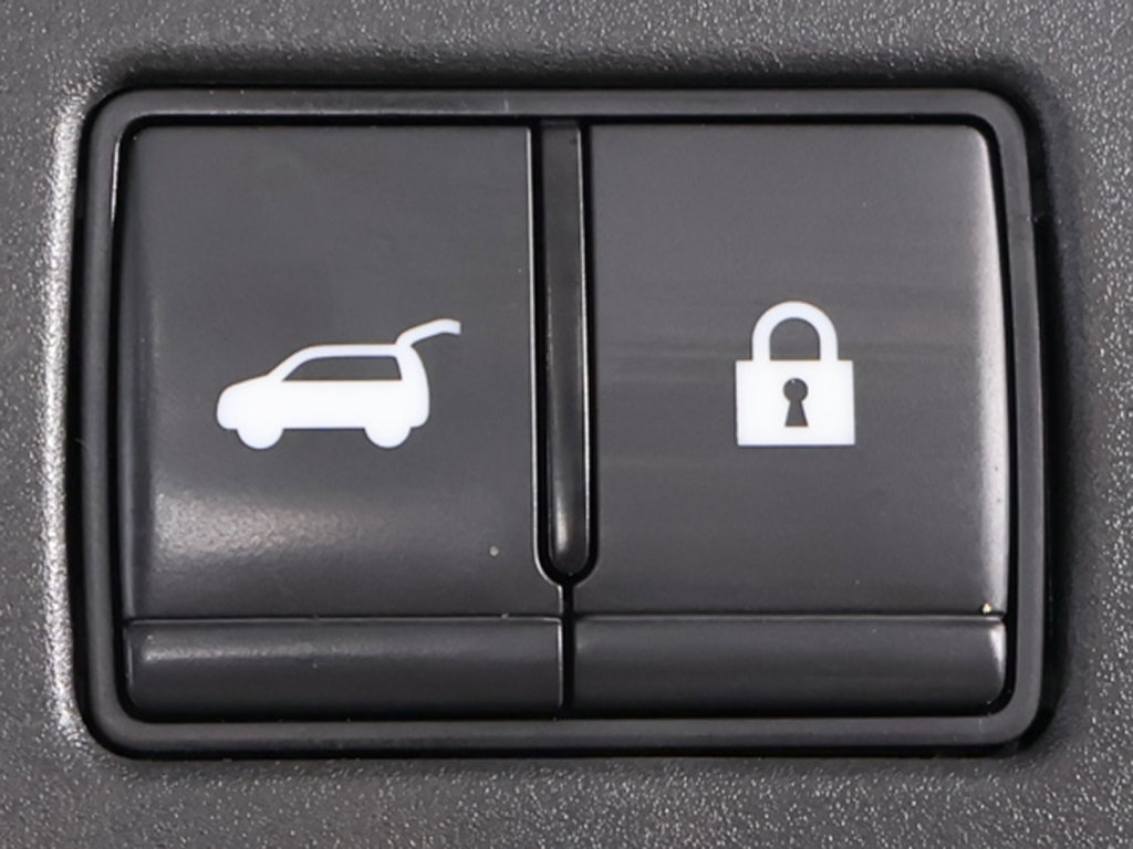 Used 2023 Nissan Rogue Platinum w/ Platinum Premium Package AWD/4WD image 49