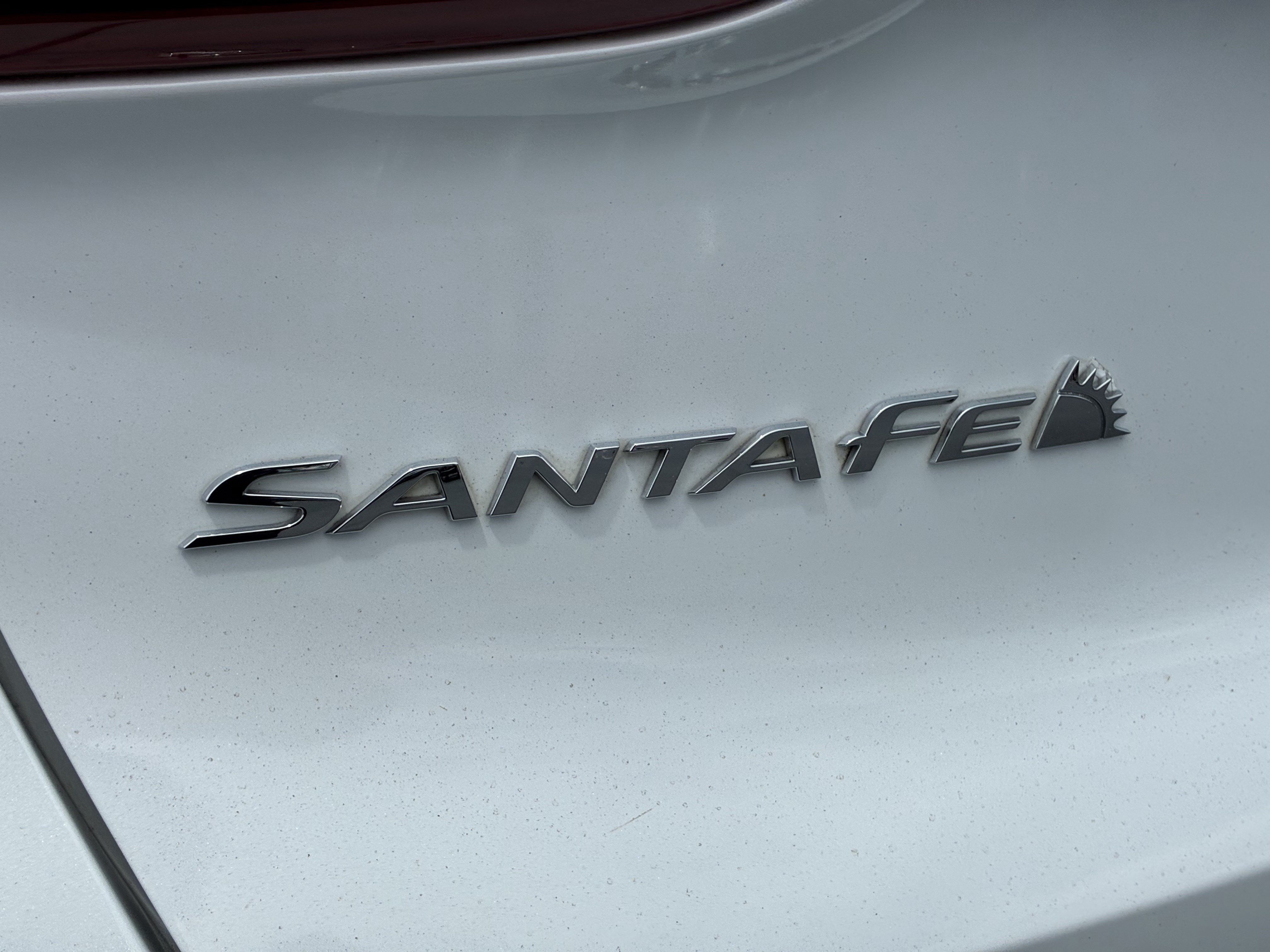 Used 2019 Hyundai Santa Fe SE FWD image 10