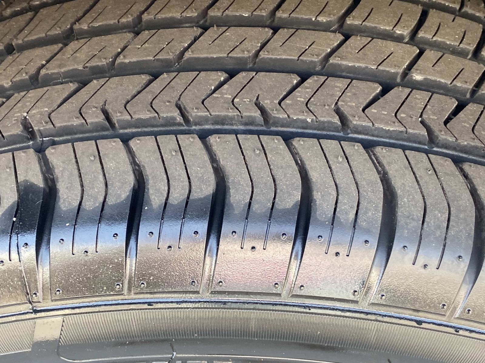 Certified 2023 Jeep Grand Cherokee L Limited w/ Luxury Tech Group II image 18