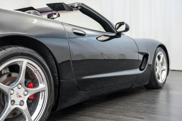 Used 2000 Chevrolet Corvette Convertible w/ Memory Pkg RWD image 27