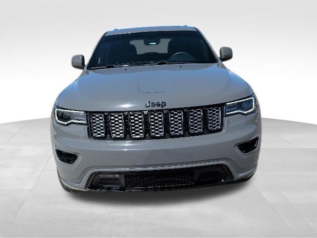 Used 2022 Jeep Grand Cherokee Laredo X image 8
