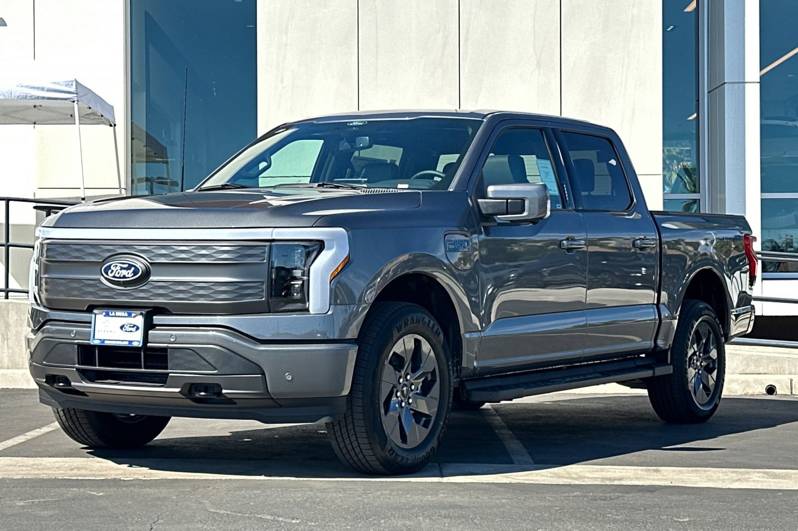 New 2025 Ford F150 Lightning Lariat image 7