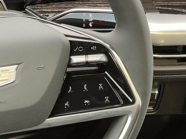 New 2026 Cadillac Escalade IQL Sport 1 w/ LPO, ONYX Package AWD/4WD image 14