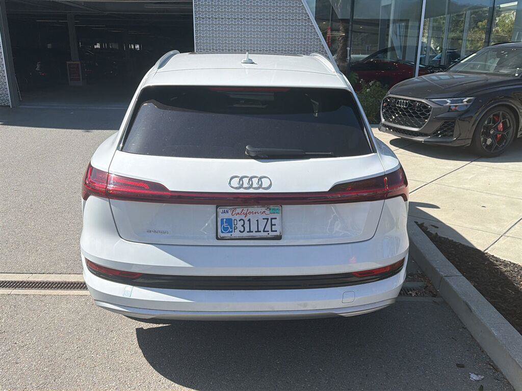 Used 2019 Audi e-tron Premium Plus AWD/4WD image 7