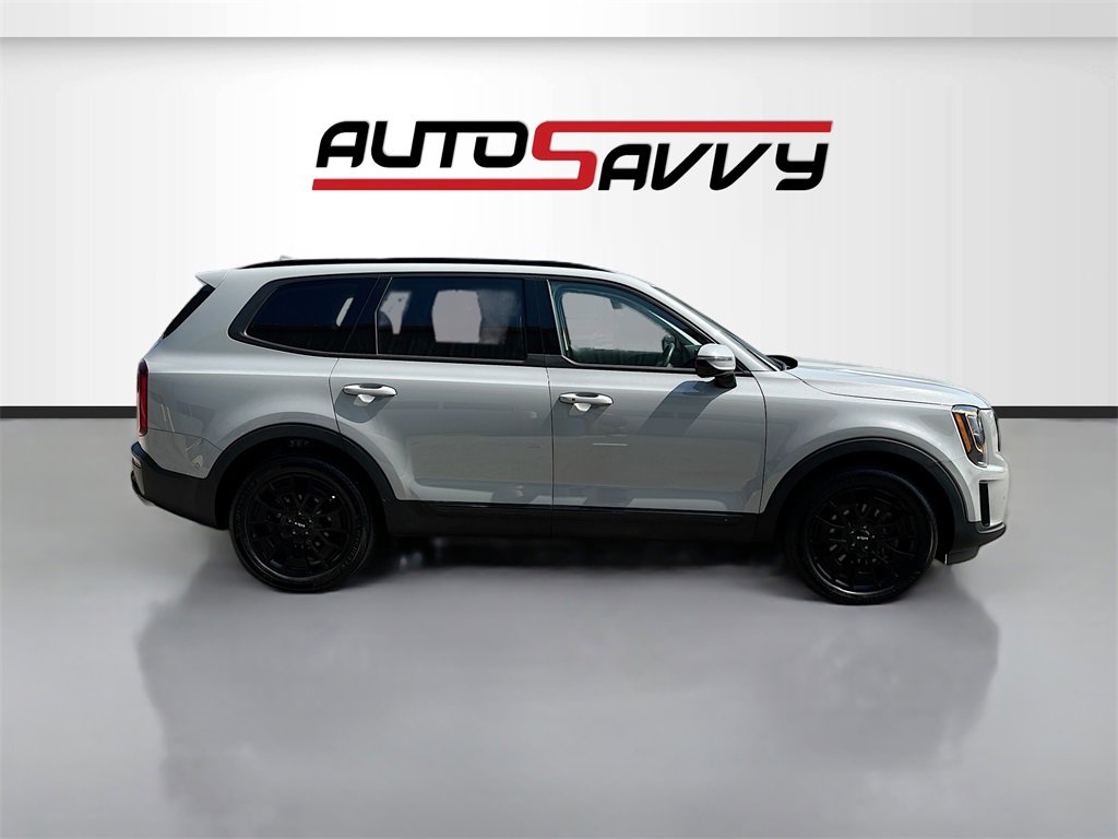 Used 2022 Kia Telluride SX w/ SX Prestige Package image 8
