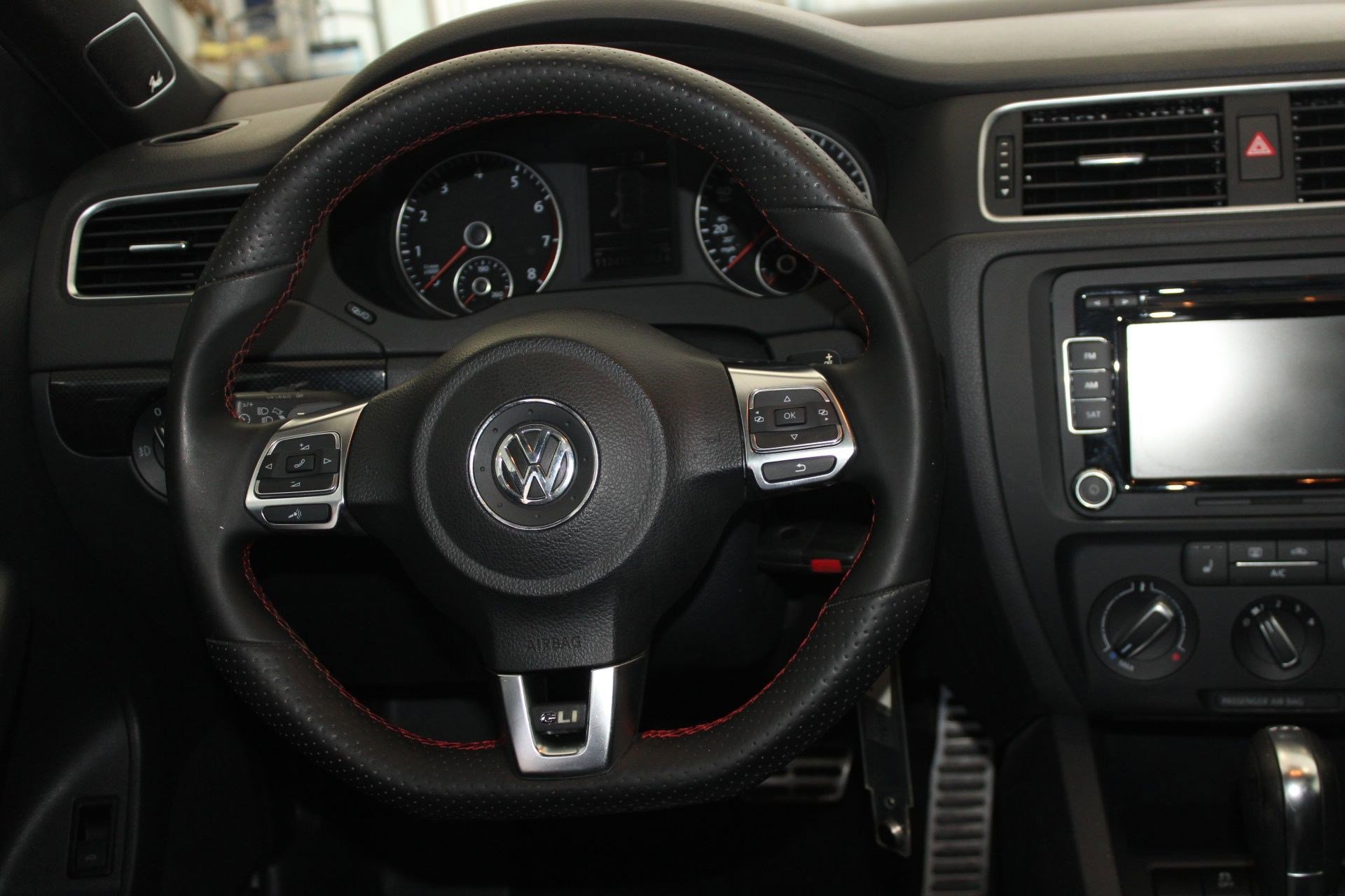 Used 2014 Volkswagen Jetta GLI Edition 30 image 23
