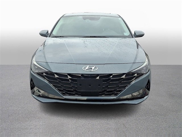 Used 2023 Hyundai Elantra Limited image 2