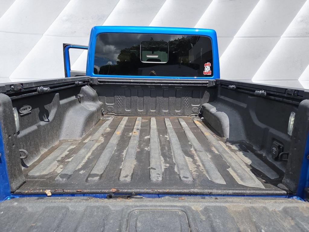 Certified 2020 Jeep Gladiator Rubicon AWD/4WD image 13
